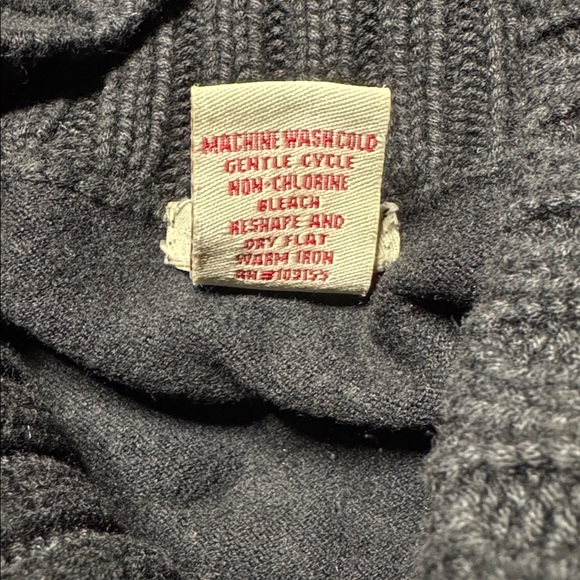 Black Off the Shoulders Long-sleeve Sweater - Picture 5 of 5